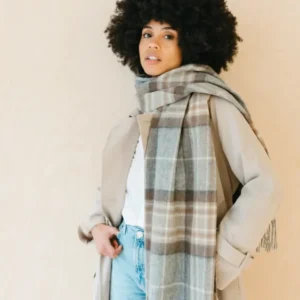 Cashmere Blanket Scarf in Mackellar Tartan - TBCo