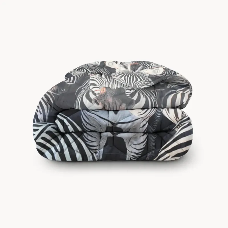 HappyBed Savanna Stripes dekbed met zwart-witte zebra strepen voor comfortabel slapen het hele jaar door