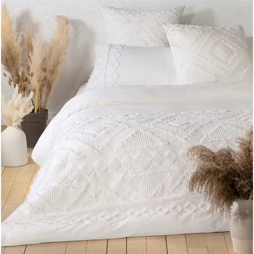 Raitha Duvet Cover Set – 100% Cotton, Tufted Ivory Pattern