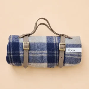 Classic Recycled Wool Picnic Blanket in Bannockbane Silver Tartan